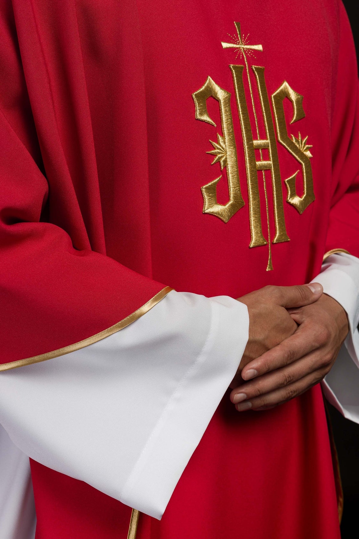 Simple Chasuble Chasuble IHS Gold Embroidery – HAFTINA LITURGICAL VESTMENTS