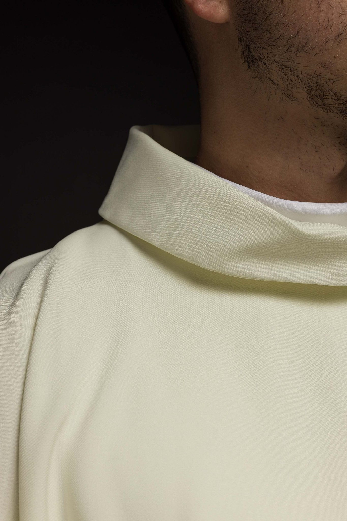 Chasuble embroidered with ecru Cross KOR/018/05/12 ECRU - HAFTINAUSA.COM