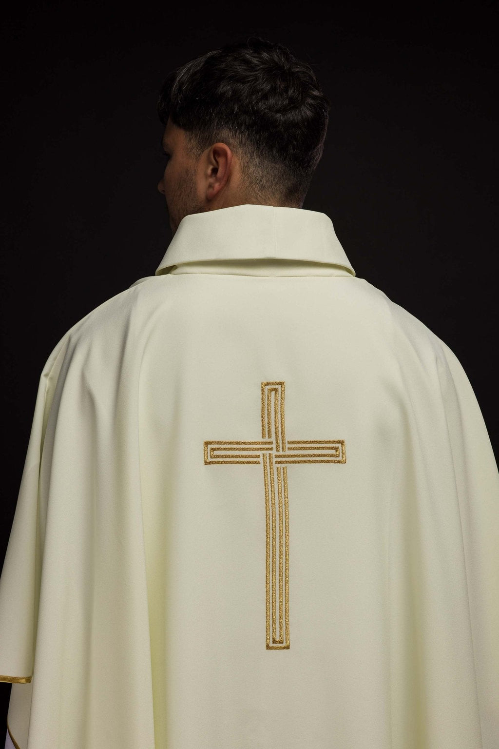 Chasuble embroidered with ecru Cross KOR/018/05/12 ECRU - HAFTINAUSA.COM