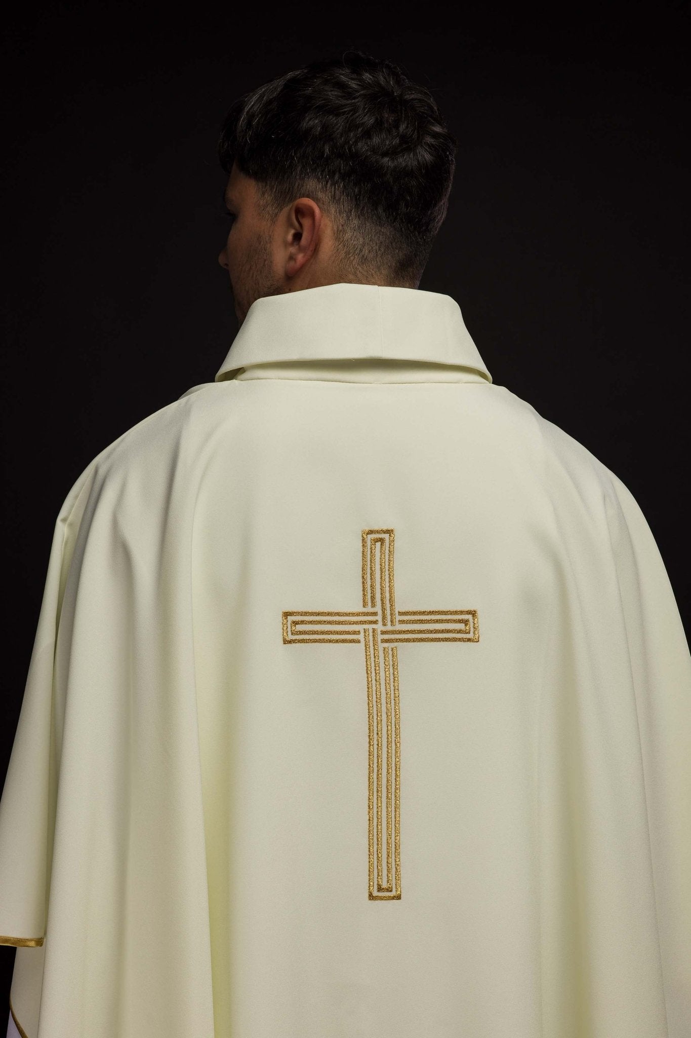 Chasuble embroidered with ecru Cross KOR/018/05/12 ECRU - HAFTINAUSA.COM