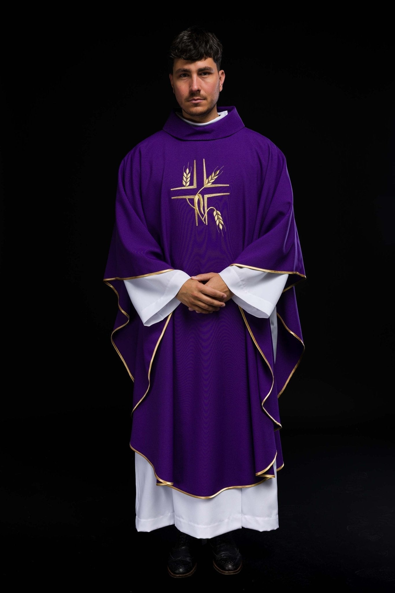 Chasuble embroidered with Purple Cross KOR/016/03/12 FIOLET - HAFTINAUSA.COM
