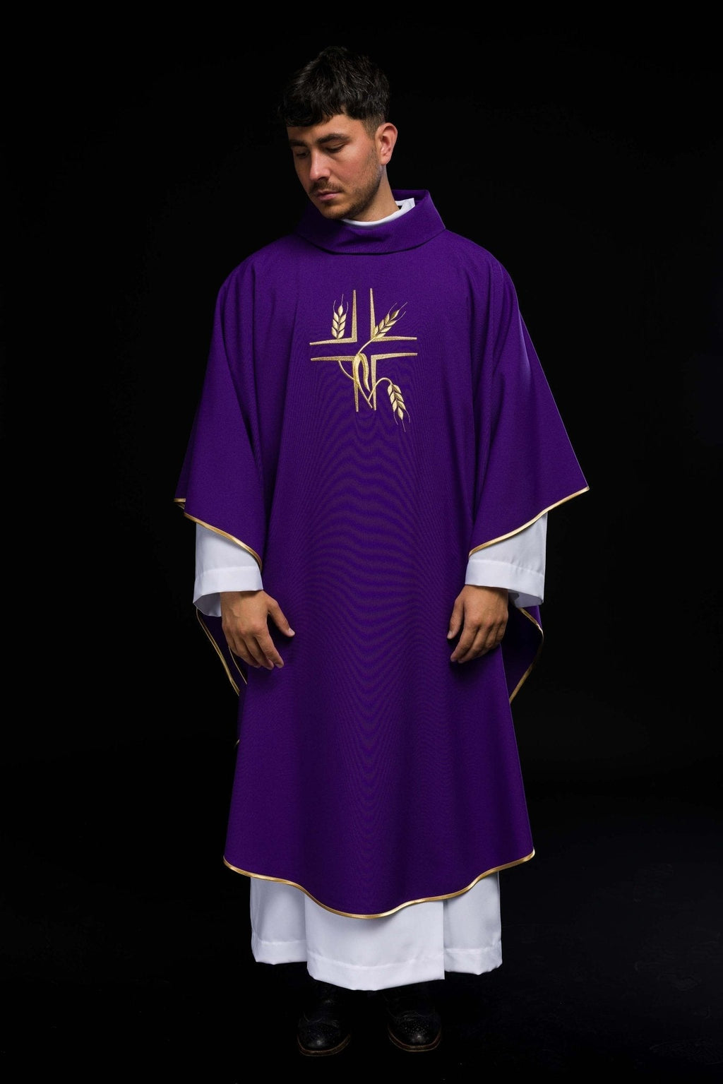 Chasuble embroidered with Purple Cross KOR/016/03/12 FIOLET - HAFTINAUSA.COM