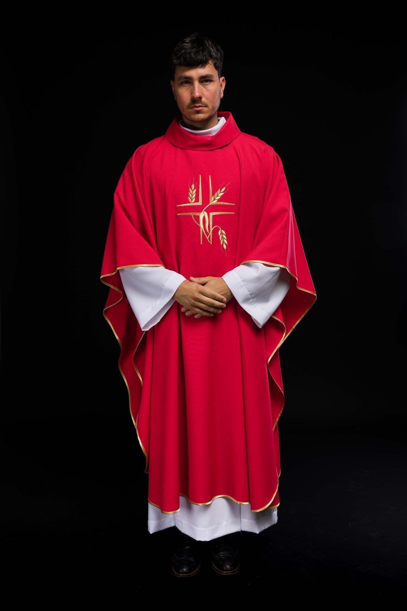 Chasuble embroidered with Red Cross KOR/016/02/12 CZERWONY - HAFTINAUSA.COM