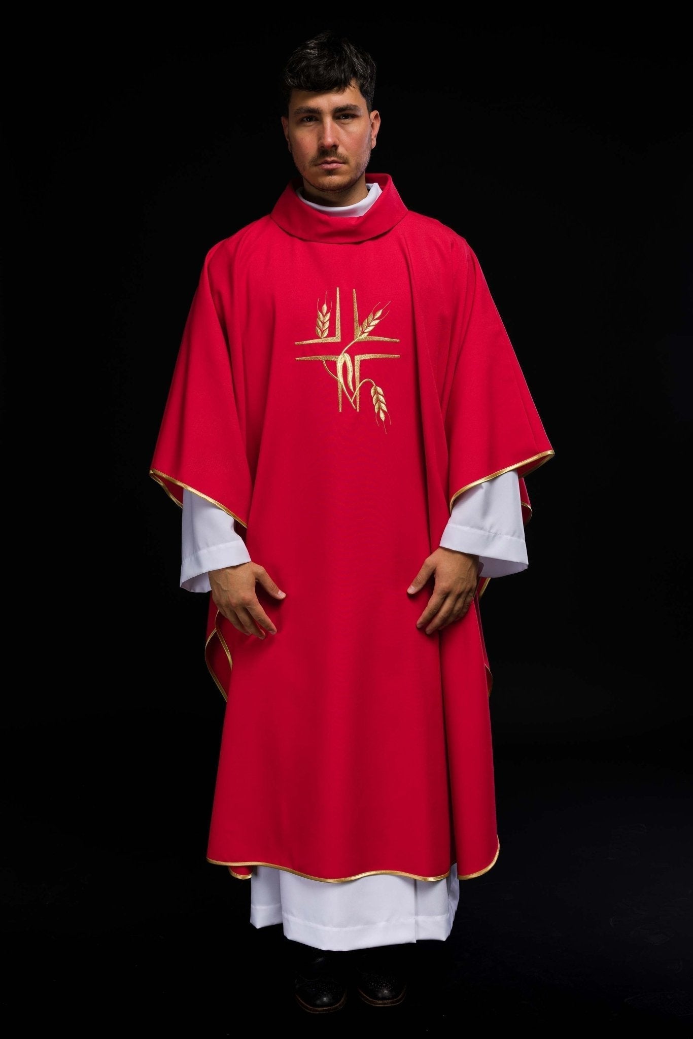 Chasuble embroidered with Red Cross KOR/016/02/12 CZERWONY - HAFTINAUSA.COM