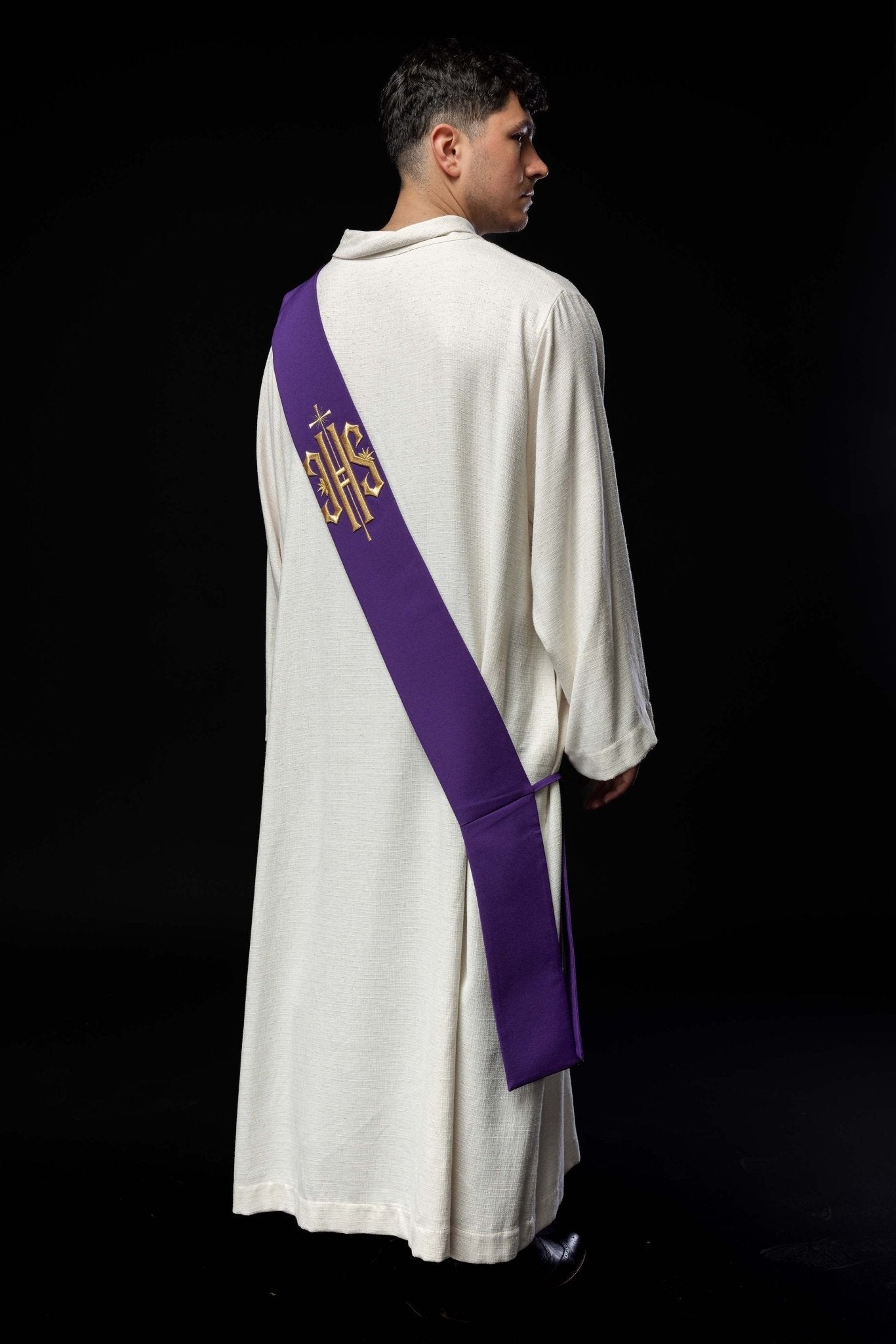 Deacon stole embroidered with IHS and Cross in purple KSD/135/03/01 FIOLET - HAFTINAUSA.COM