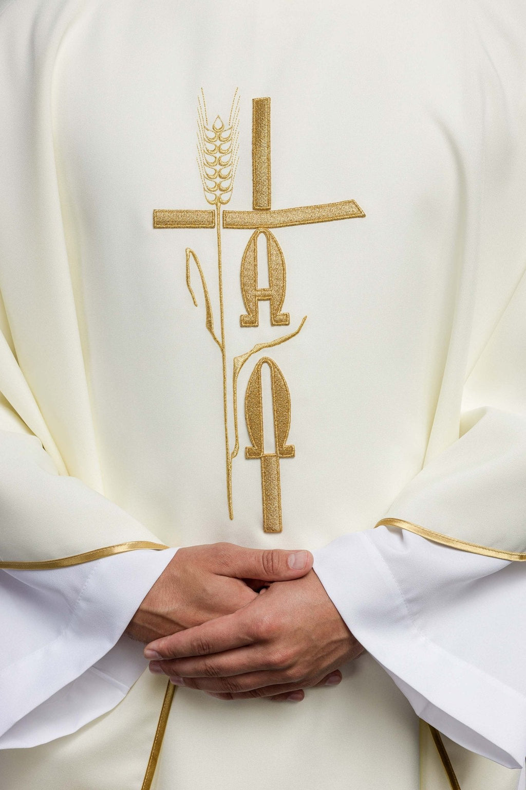 Ecru chasuble with cross and alfa omega symbols KOR/013/05/12 ECRU - HAFTINAUSA.COM