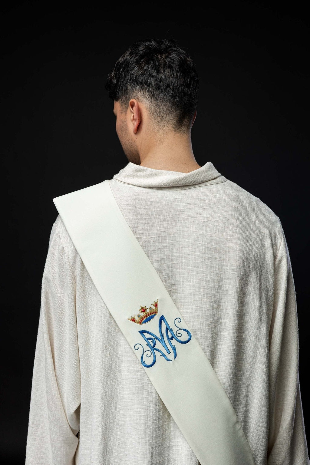 Ecru Deacon stole with Marian embroidery KSD/136/05/01 ECRU - HAFTINAUSA.COM