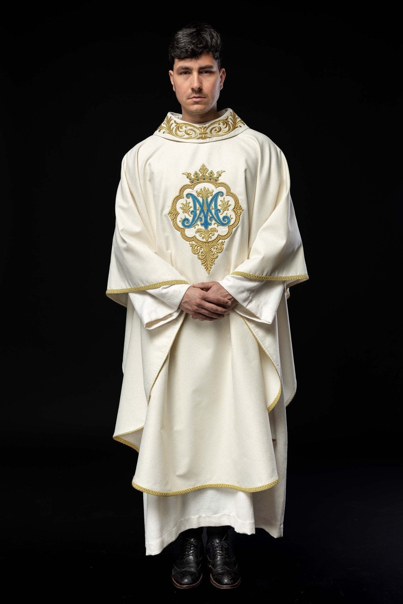 Liturgical Chasuble with Embroidered Marian Coat of Arms and Crown LE/7044/05 - HAFTINAUSA.COM