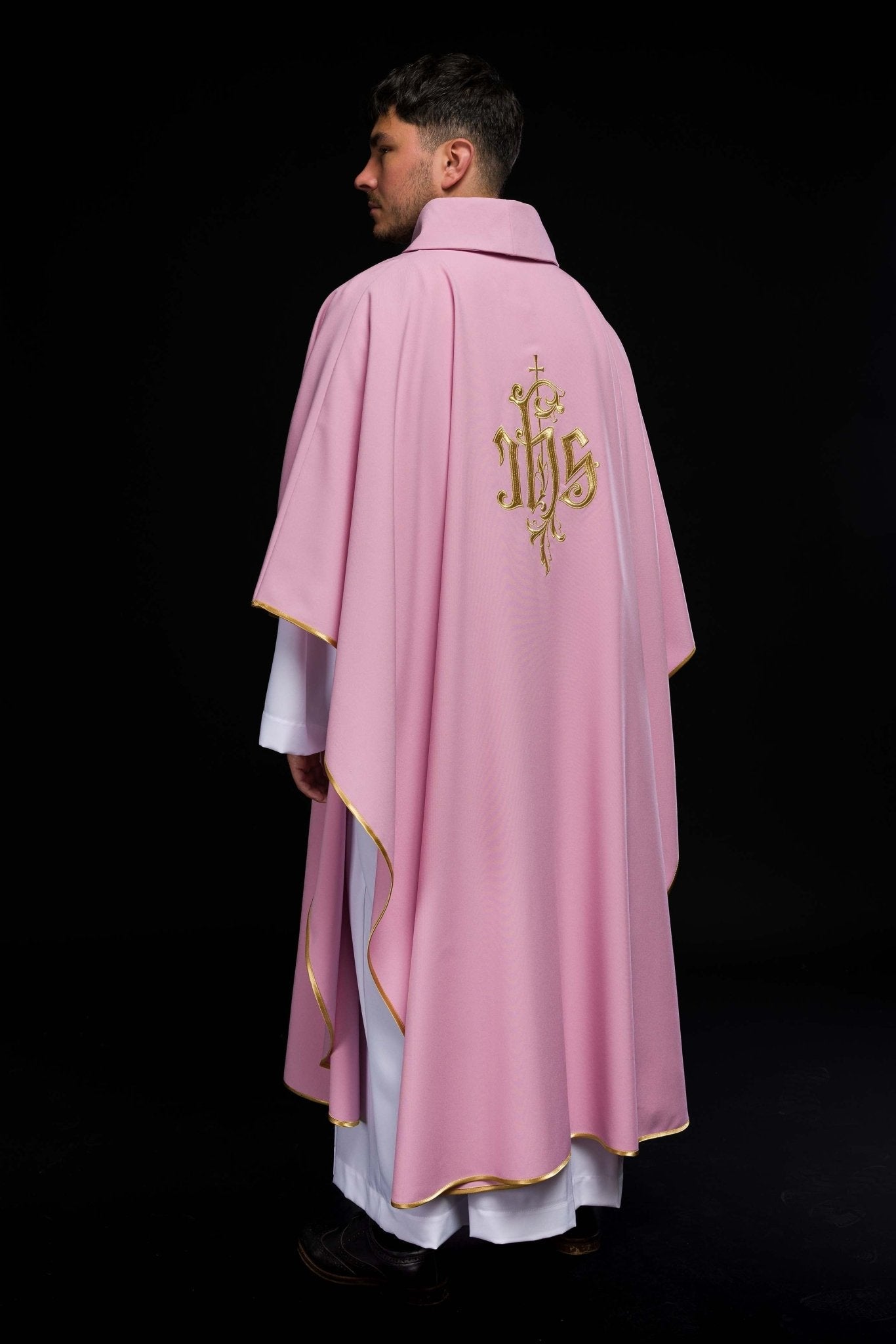 Pink chasuble with classic JHS KOR/032/08/12 RÓŻ - HAFTINAUSA.COM