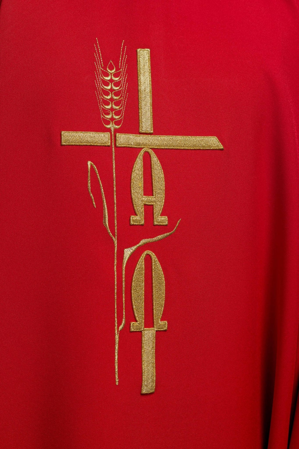 Red chasuble with cross and alfa omega symbols KOR/013/02/12 CZERWONY - HAFTINAUSA.COM