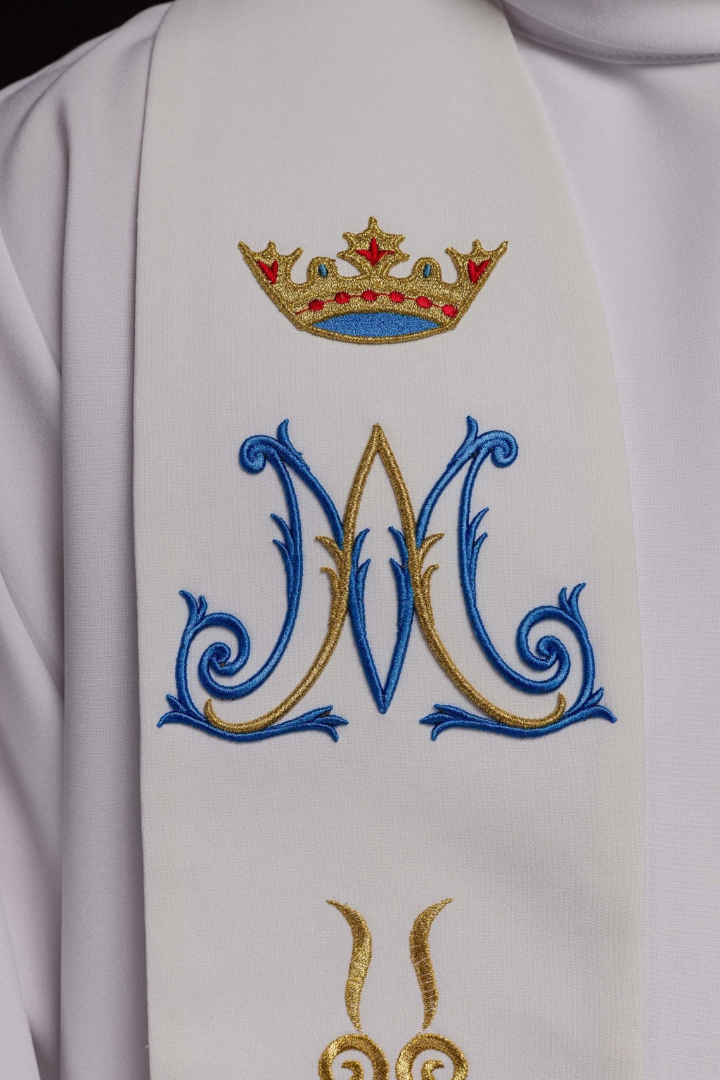 White embroidered Marian priestly stole KST/056/04/01 BIAŁY - HAFTINAUSA.COM