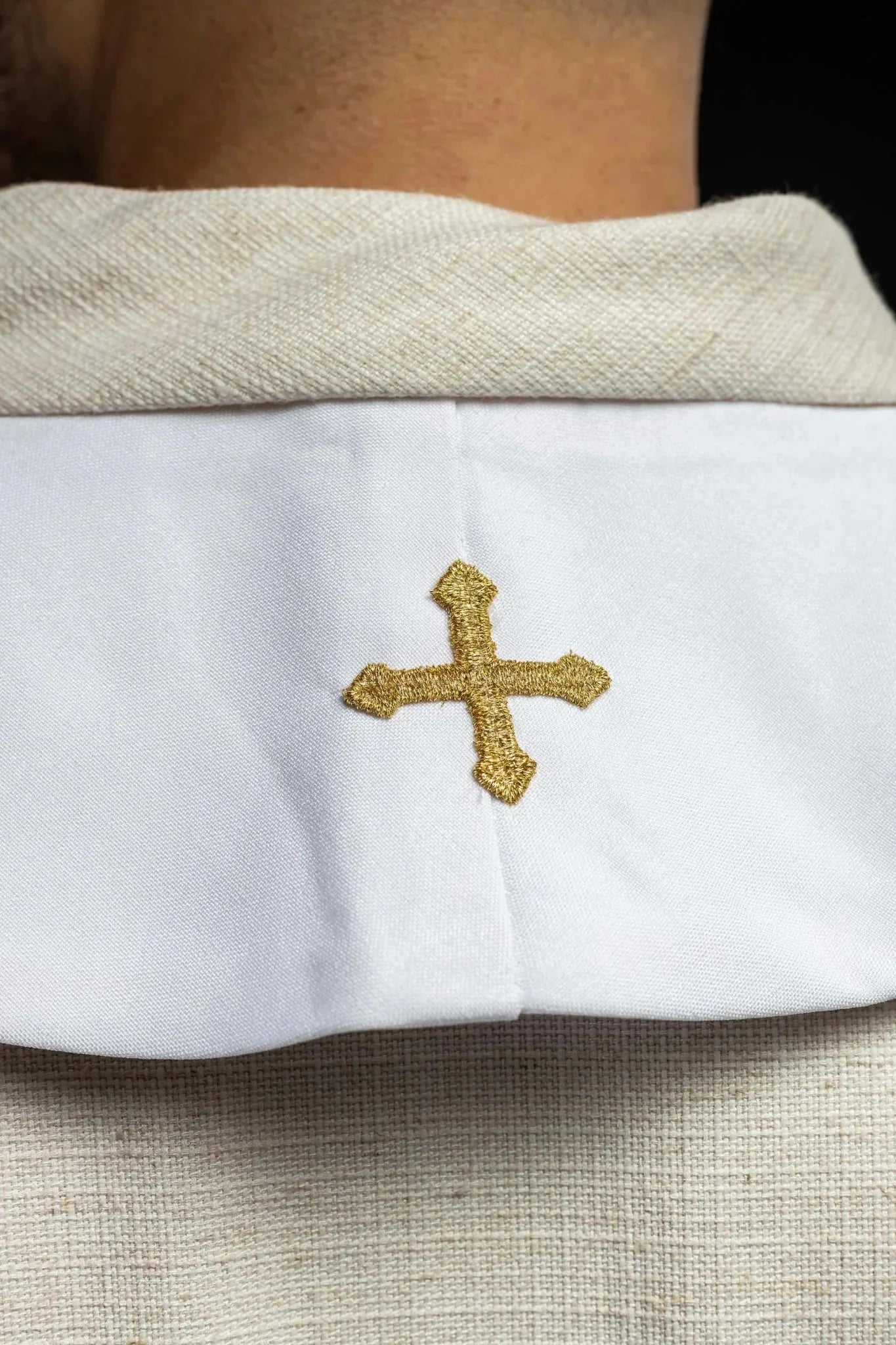 White embroidered Marian priestly stole KST/056/04/01 BIAŁY - HAFTINAUSA.COM